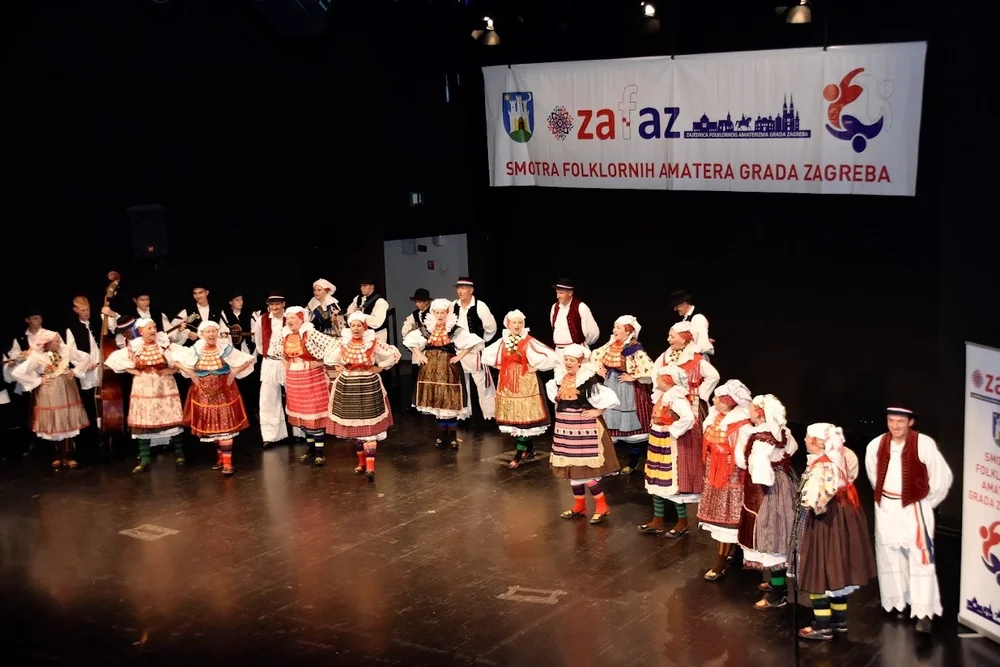 48. SMOTRA FOLKLORNIH AMATERA GRADA ZAGREBA