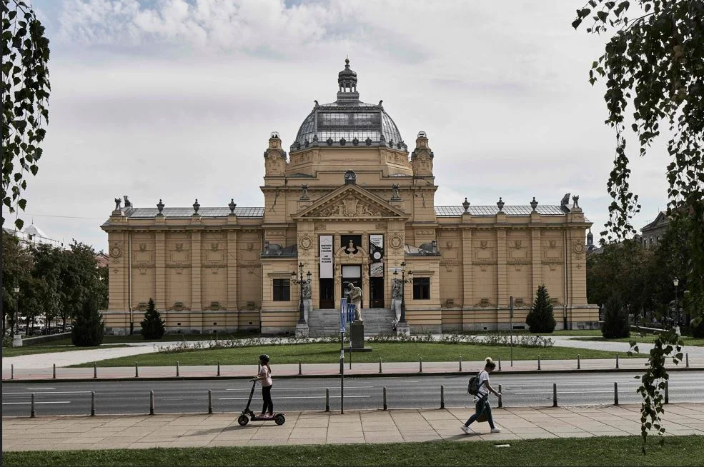 Umjetnički paviljon u Zagrebu